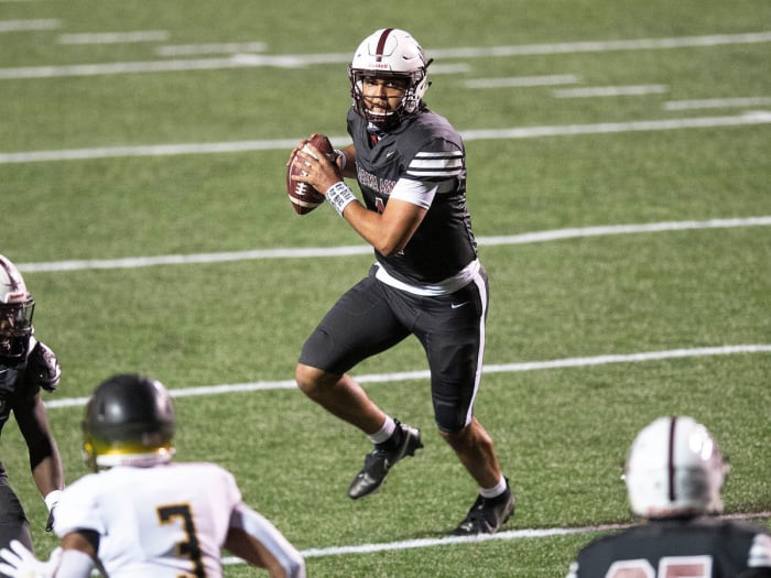 Alabama A&M QB Aqueel Glass during a spring 2021 game
